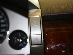 2012款 3.0L 行政型（汽油版）