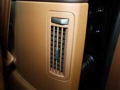 2012款 3.0L 行政型（汽油版）