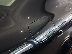 2012款 3.0L 行政型（汽油版）