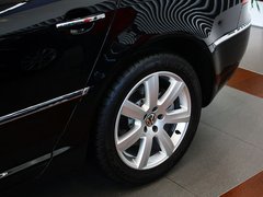2012款 3.0L 行政型（汽油版）