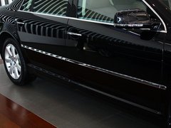2012款 3.0L 行政型（汽油版）