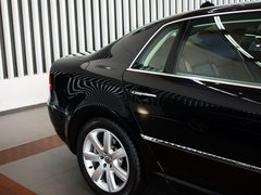 2012款 3.0L 行政型（汽油版）