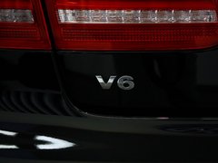 2012款 3.0L 行政型（汽油版）