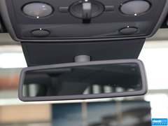 2012款 3.0L 行政型（汽油版）