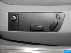 2012款 3.0L 行政型（汽油版）