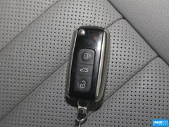 2012款 3.0L 行政型（汽油版）