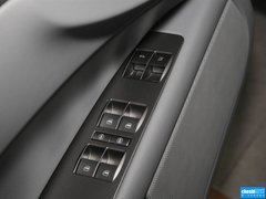 2012款 3.0L 行政型（汽油版）