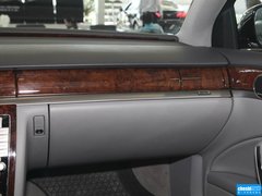 2012款 3.0L 行政型（汽油版）