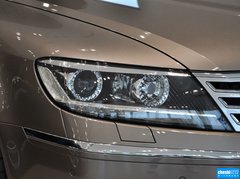 2012款 3.0L 行政型（汽油版）