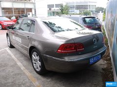 2012款 3.0L 行政型（汽油版）