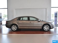 2012款 3.0L 行政型（汽油版）
