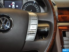 2012款 3.0L 行政型（汽油版）