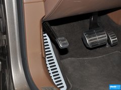 2012款 3.0L 行政型（汽油版）