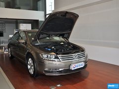 2012款 3.0L 行政型（汽油版）