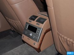 2012款 3.0L 行政型（汽油版）