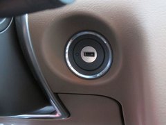 2012款 3.6L 尊享定制型
