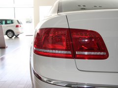2012款 3.6L 尊享定制型