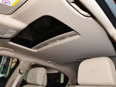 荣威950 2012款 2.0L 自动 典雅版