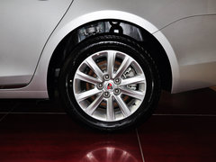 2012款 2.0L 自动 典雅版