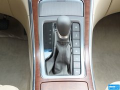 2012款 2.4L 自动 豪华行政版