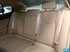 2012款 2.4L 自动 豪华行政版