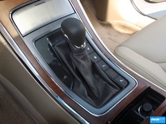 2012款 2.4L 自动 豪华行政版