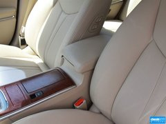 2012款 2.4L 自动 豪华行政版