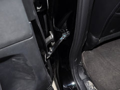 2012款 2.4L 自动 豪华版 5座