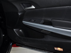 2012款 2.4L 自动 豪华版 5座