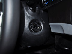 2012款 2.4L 自动 豪华版 5座