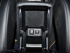 2012款 2.4L 自动 豪华版 5座