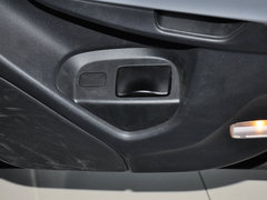 2012款 2.4L 自动 豪华版 5座