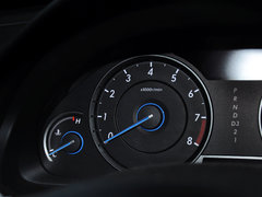 2012款 2.4L 自动 豪华版 5座