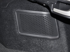 2012款 2.4L 自动 豪华版 5座