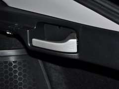 2012款 2.4L 自动 豪华版 5座