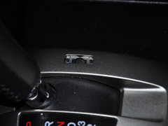 2012款 2.4L 自动 豪华版 5座