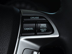 2012款 2.4L 自动 豪华版 5座