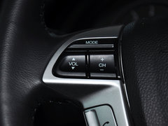 2012款 2.4L 自动 豪华版 5座