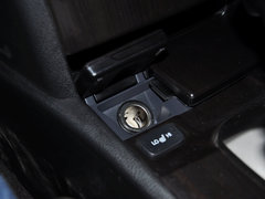 2012款 2.4L 自动 豪华版 5座