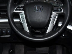 2012款 2.4L 自动 豪华版 5座