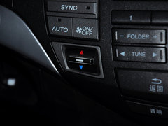 2012款 2.4L 自动 豪华版 5座