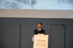 2012款 2.4L 自动 尊享版 5座