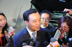2012款 2.4L 自动 尊享版 5座