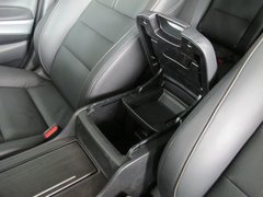 2012款 2.4L 自动 尊享版 5座