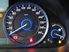 2012款 2.4L 自动 尊享版 5座