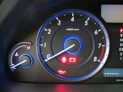 2012款 2.4L 自动 尊享版 5座