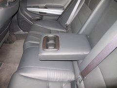 2012款 2.4L 自动 尊享版 5座