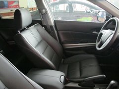 2012款 2.4L 自动 尊享版 5座