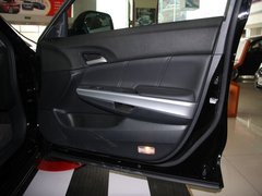 2012款 2.4L 自动 尊享版 5座