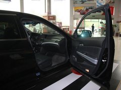 2012款 2.4L 自动 尊享版 5座